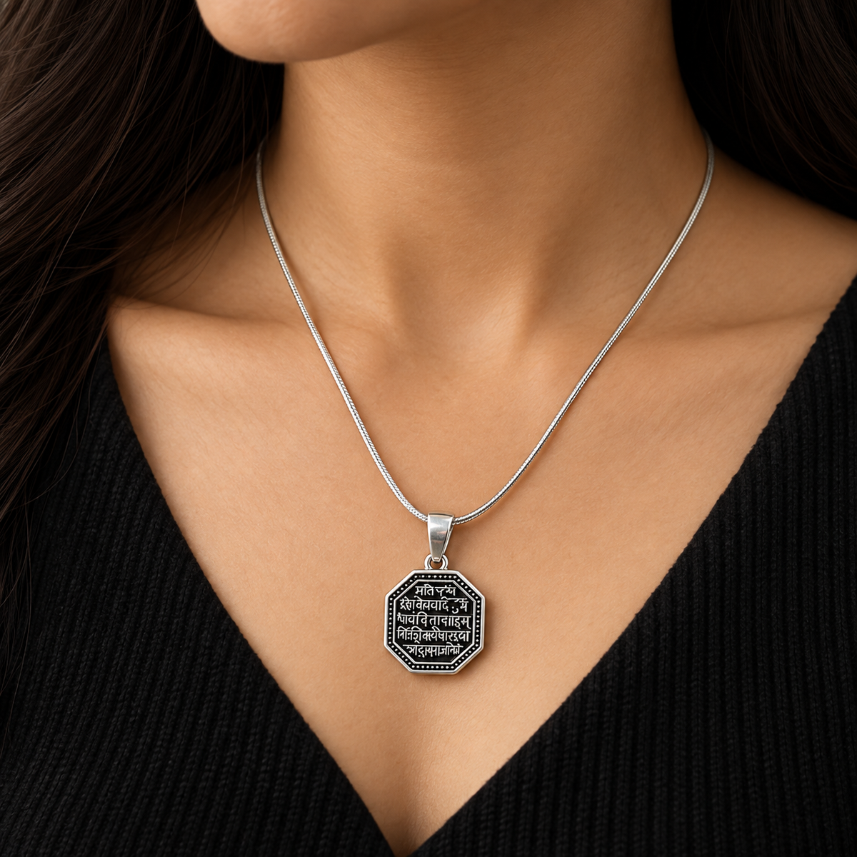 The Shlok Pendant – Tradition in Every Detail